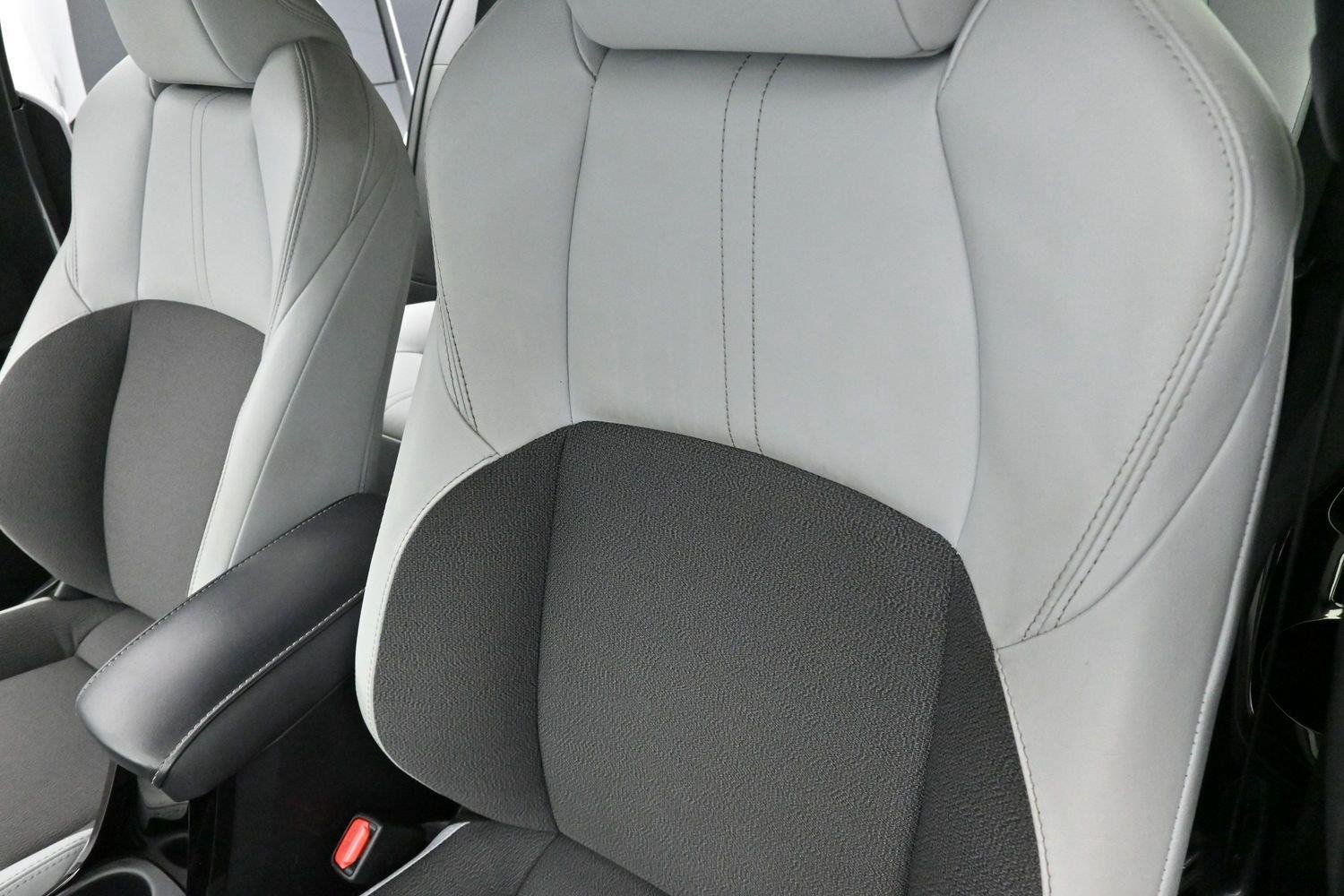 Used 2024 Toyota Corolla XSE FWD image 14