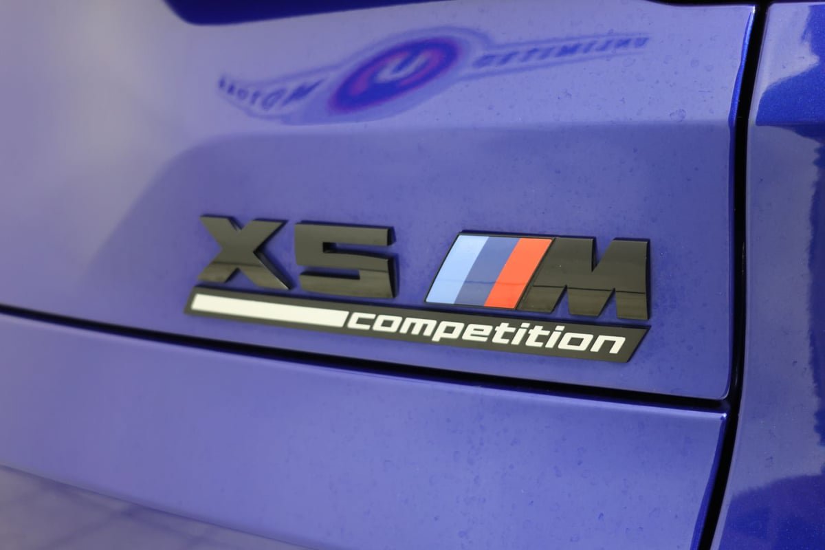 Used 2021 BMW X5 M w/ Competition Package AWD/4WD image 16