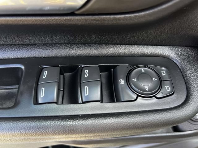 Certified 2023 GMC Terrain SLT AWD/4WD image 19