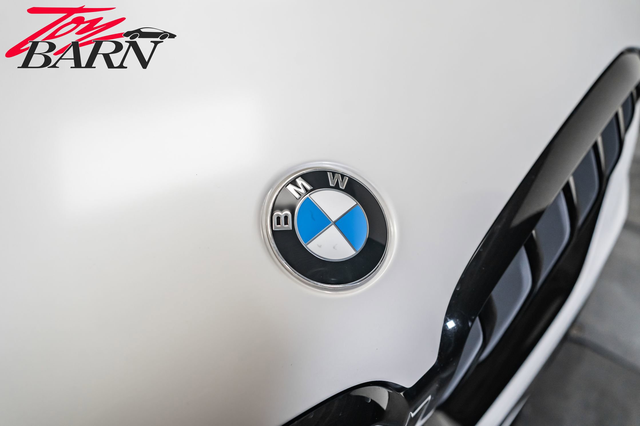 Used 2022 BMW X6 xDrive40i w/ Executive Package image 9