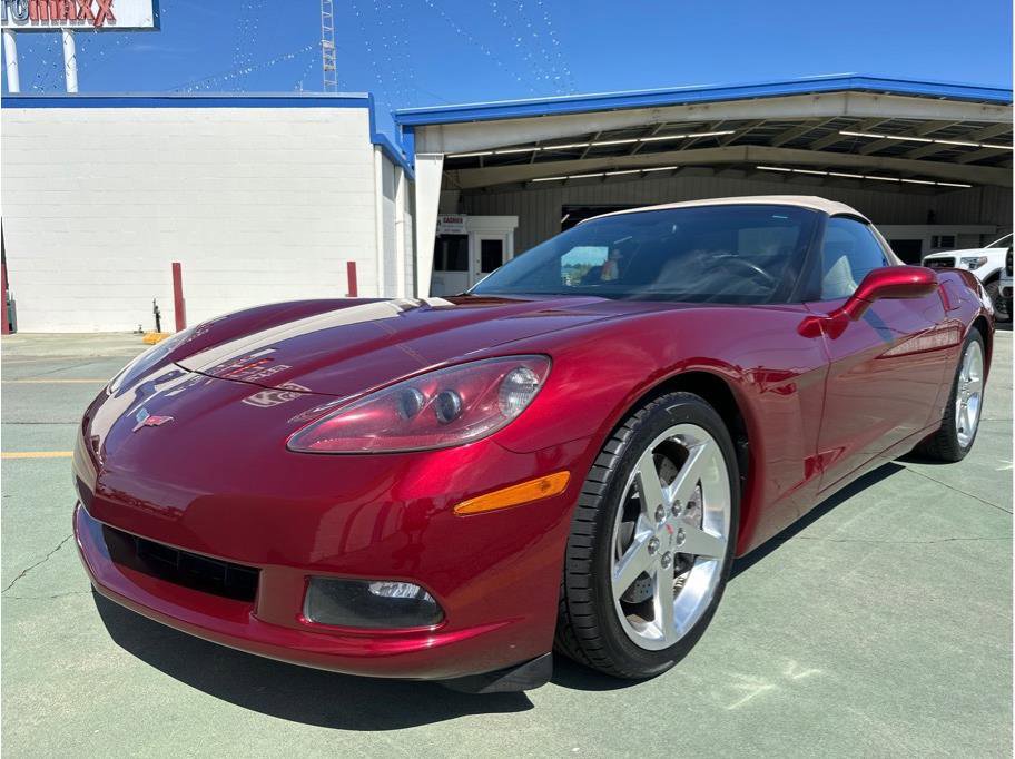 Used 2006 Chevrolet Corvette Convertible w/ Preferred Equipment Group image 2