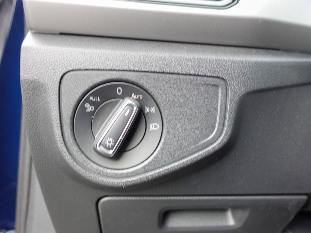 Used 2022 Volkswagen Atlas SE FWD image 16