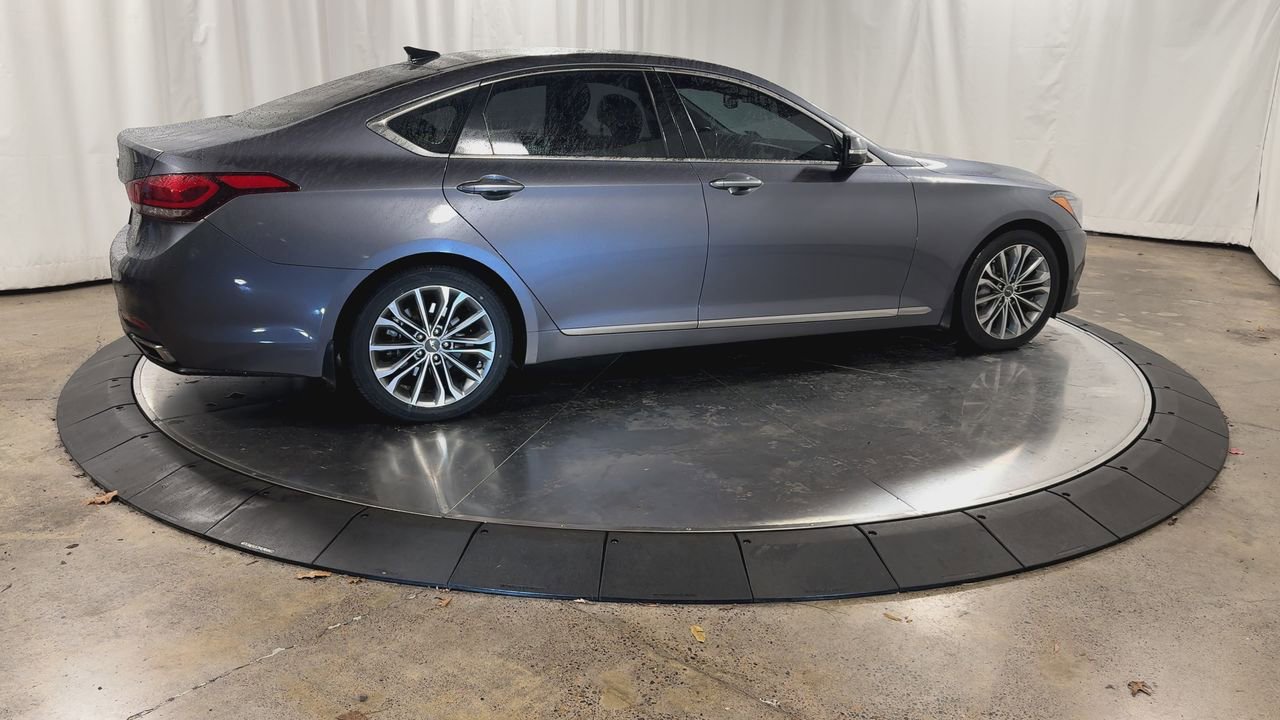 Used 2015 Hyundai Genesis 3.8 w/ Option Group 03 image 9