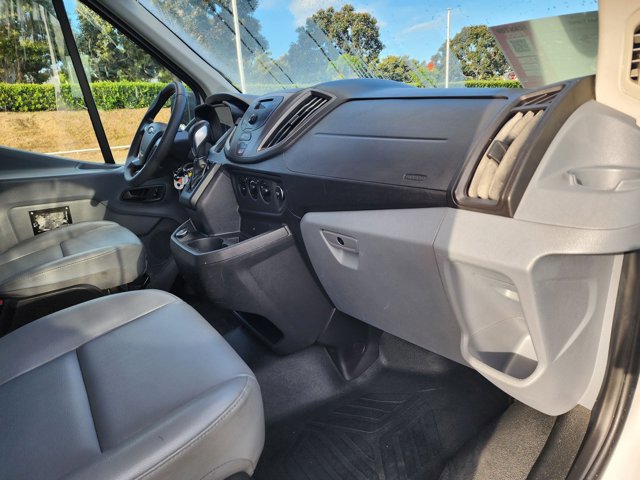 Used 2019 Ford Transit 150 130 Medium Roof image 18