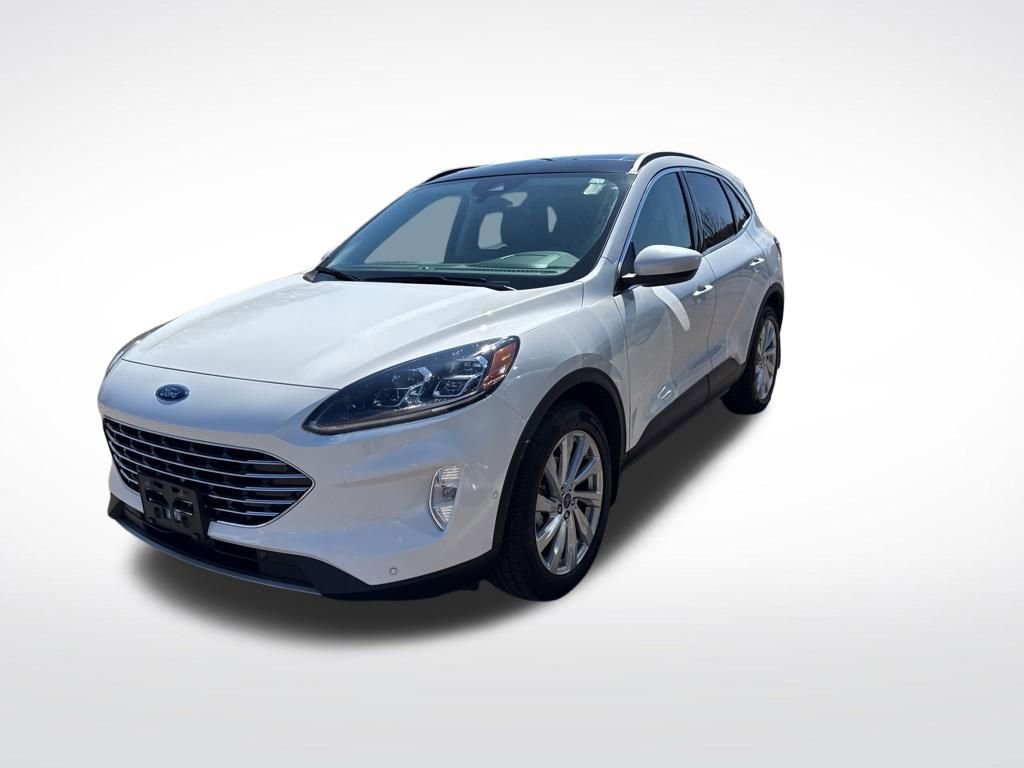 Used 2022 Ford Escape Titanium w/ Titanium Elite Package image 2