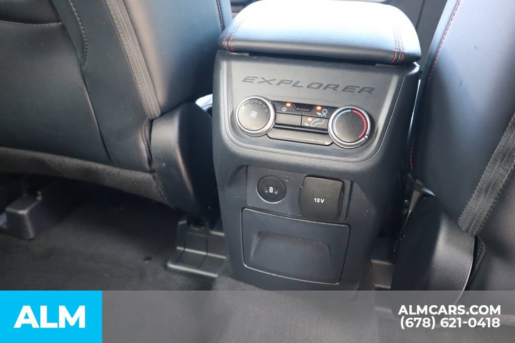 Used 2025 Ford Explorer ST-Line AWD/4WD image 26