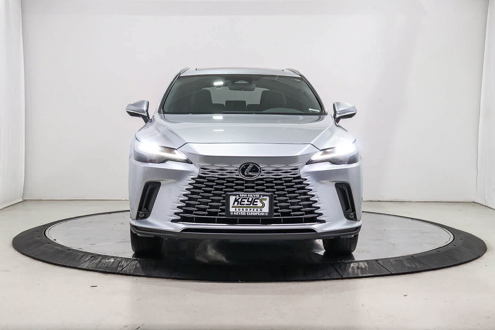 Used 2024 Lexus RX 350 Premium Plus w/ Accessory Package (Z1) FWD image 6
