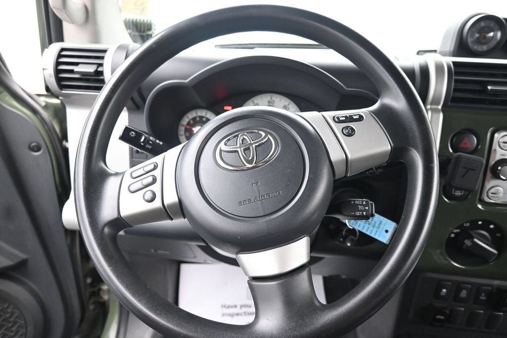 Used 2012 Toyota FJ Cruiser 4WD w/ Convenience Pkg image 20