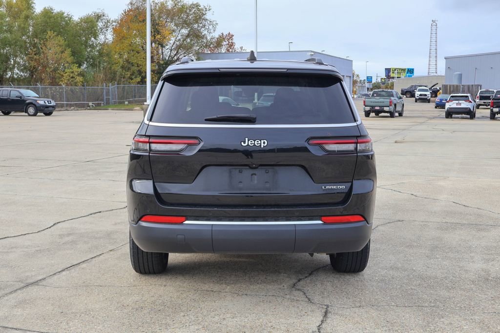 Used 2023 Jeep Grand Cherokee L Laredo image 3