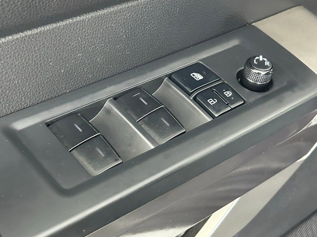 Used 2022 Toyota Tundra SR5 AWD/4WD image 34