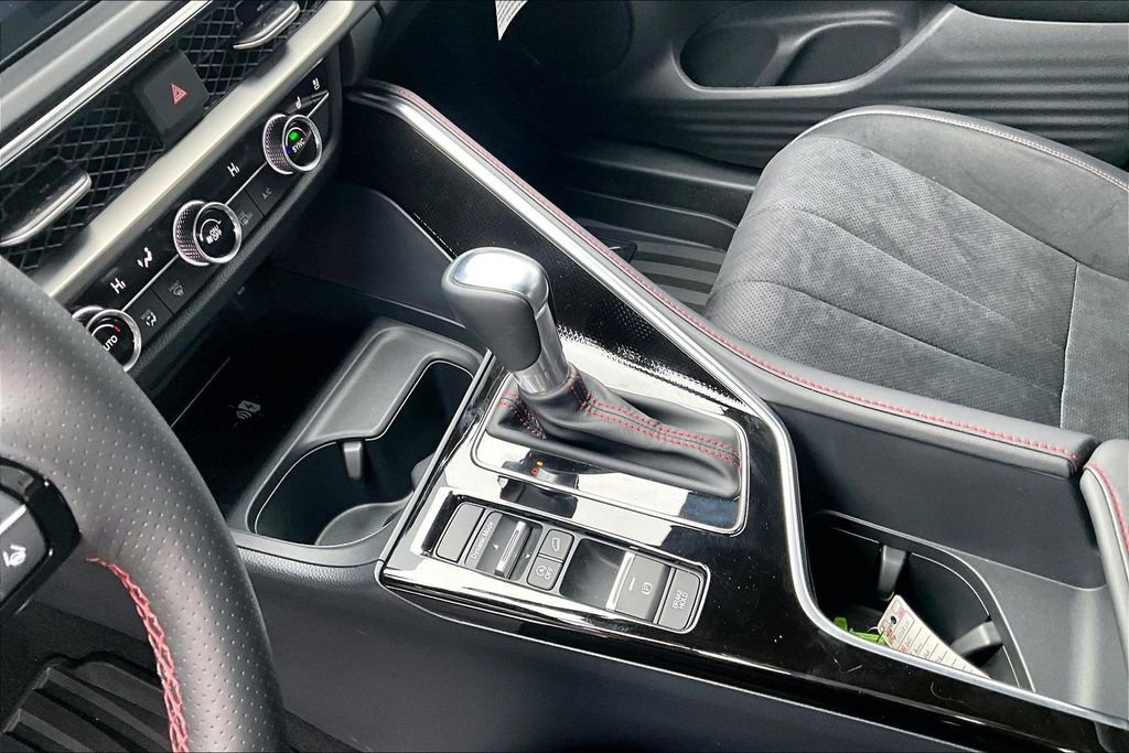 Used 2025 Acura ADX A-Spec image 18