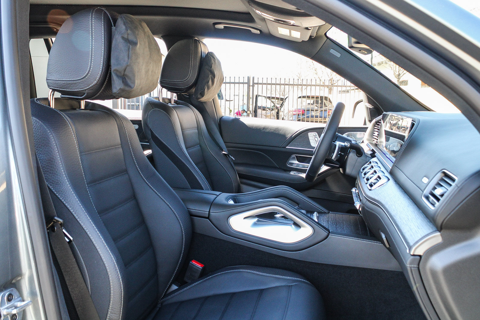 New 2026 Mercedes-Benz GLS 580 4MATIC image 18