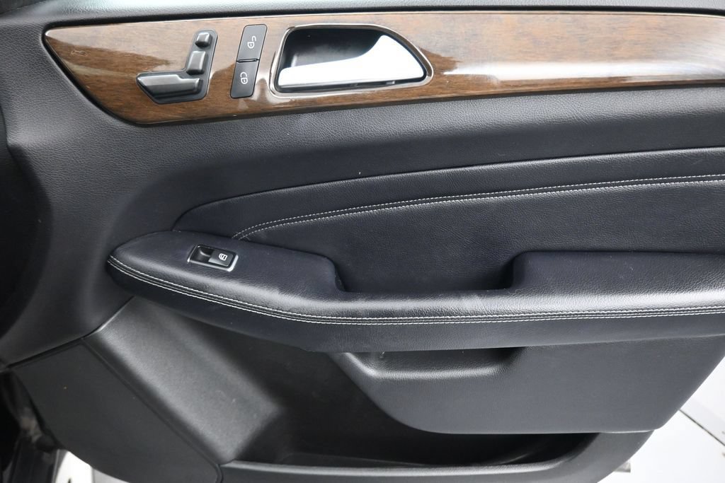 Used 2015 Mercedes-Benz ML 250 BlueTEC 4MATIC image 39