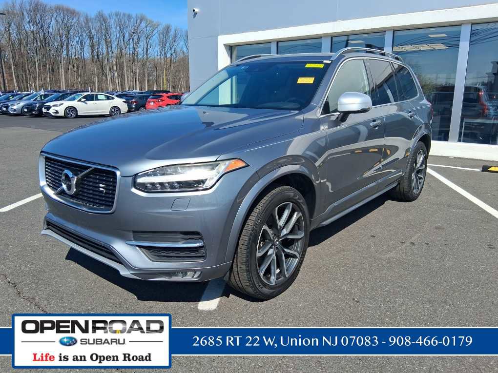 Used 2016 Volvo XC90 T6 Momentum image 3