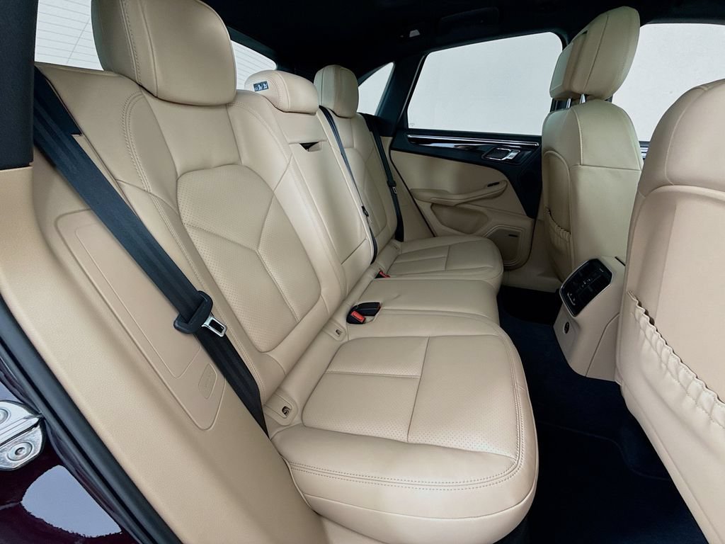 New 2026 Porsche Macan S AWD/4WD image 31