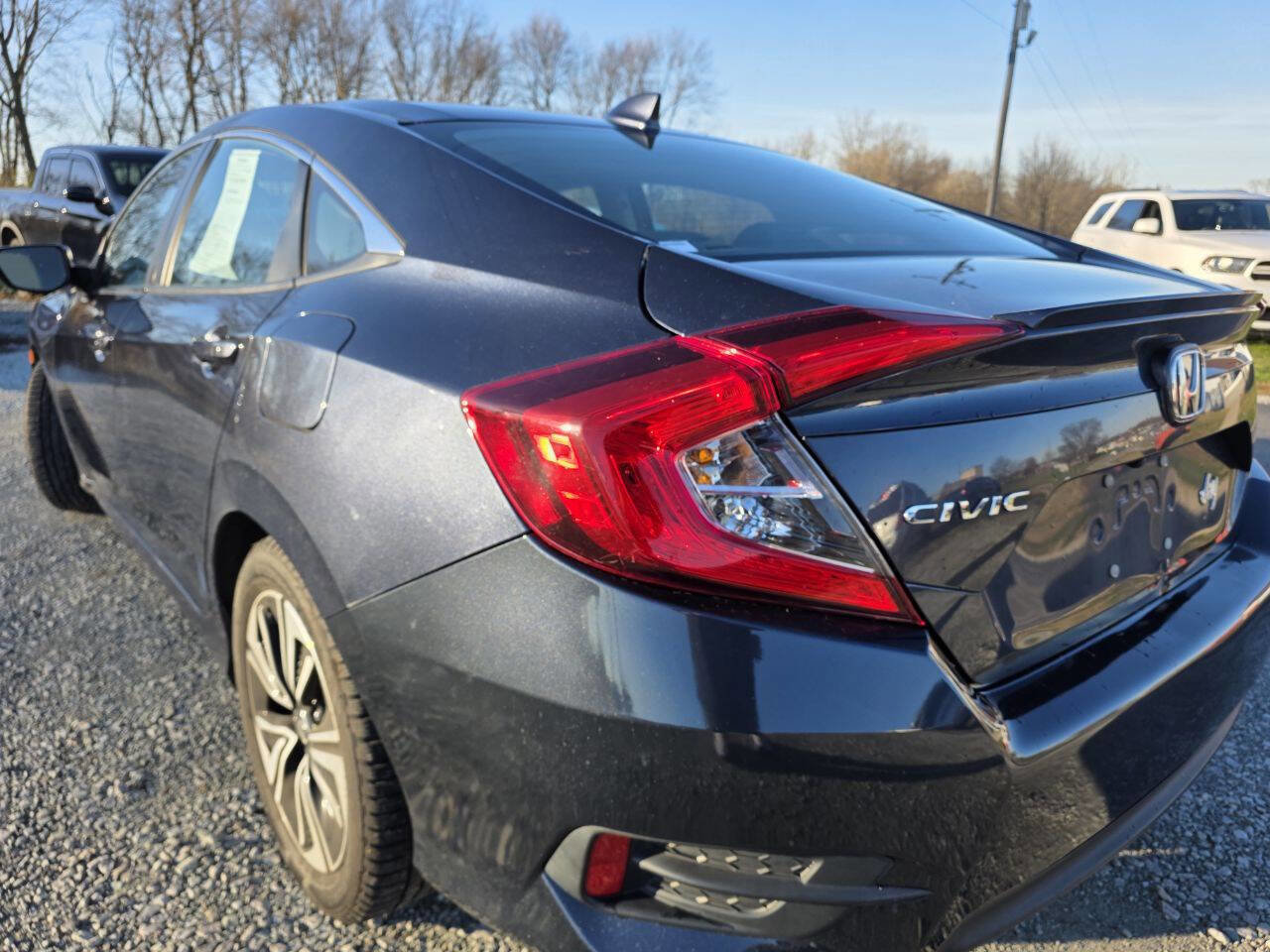 Used 2017 Honda Civic EX-L image 5