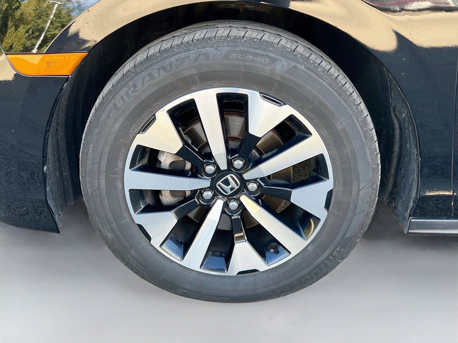 Used 2025 Honda Odyssey EX-L image 31