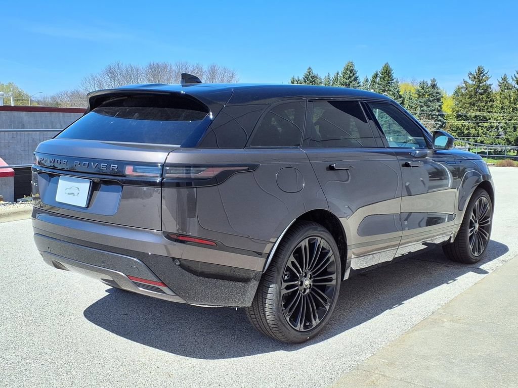 New 2026 Land Rover Range Rover Velar Dynamic SE AWD/4WD image 5