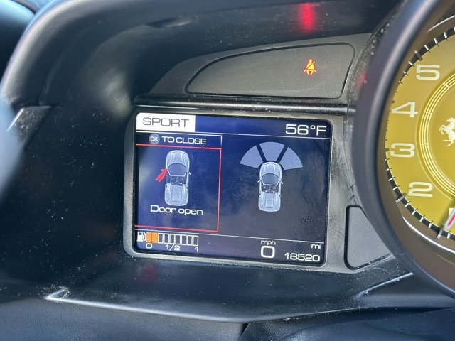 Used 2018 Ferrari 488 Spider RWD image 31