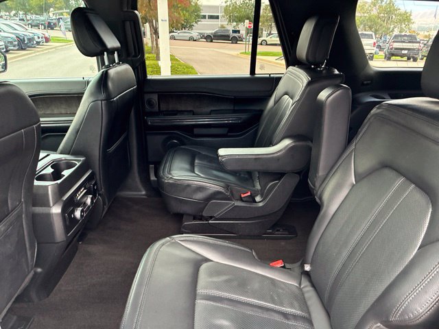 Used 2021 Ford Expedition Limited RWD image 16