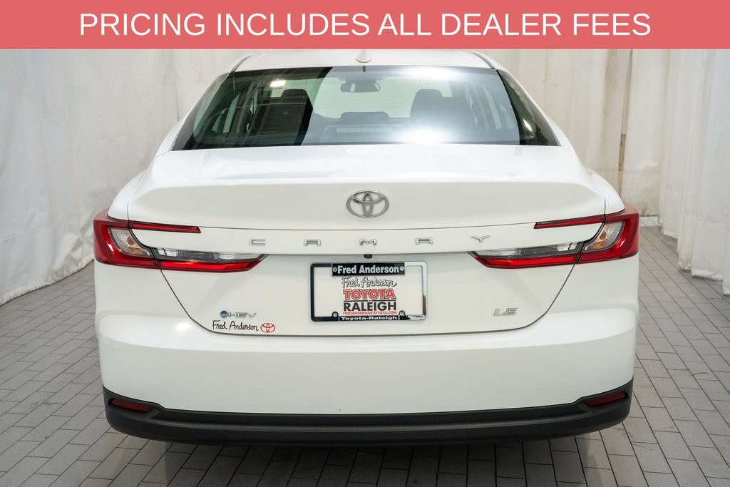 Used 2025 Toyota Camry LE FWD image 4