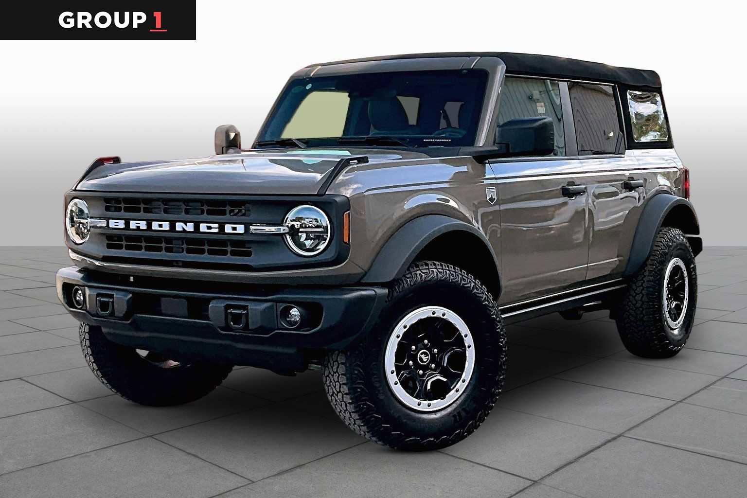 Used 2025 Ford Bronco Big Bend w/ Black Diamond Package image 1