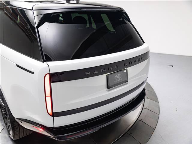 New 2027 Land Rover Range Rover Long Wheelbase SE AWD/4WD image 31