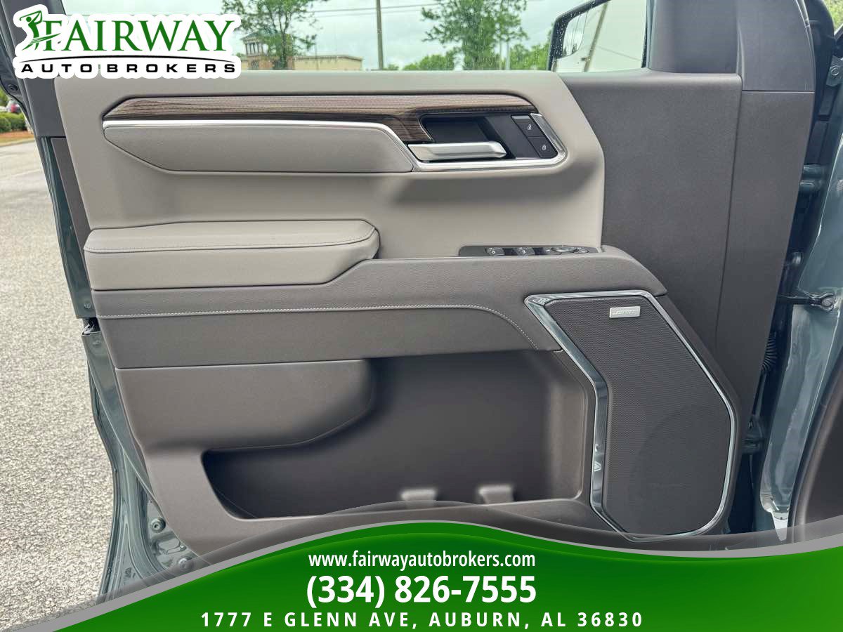Used 2026 Chevrolet Silverado 1500 LT Trail Boss w/ Convenience Package II AWD/4WD image 29