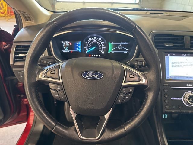 Used 2019 Ford Fusion Titanium AWD/4WD image 21