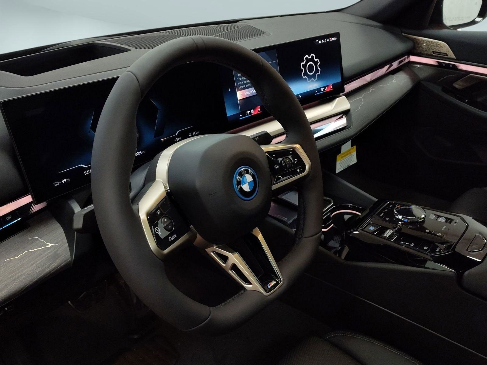 New 2026 BMW i5 eDrive40 w/ M Sport Package image 16
