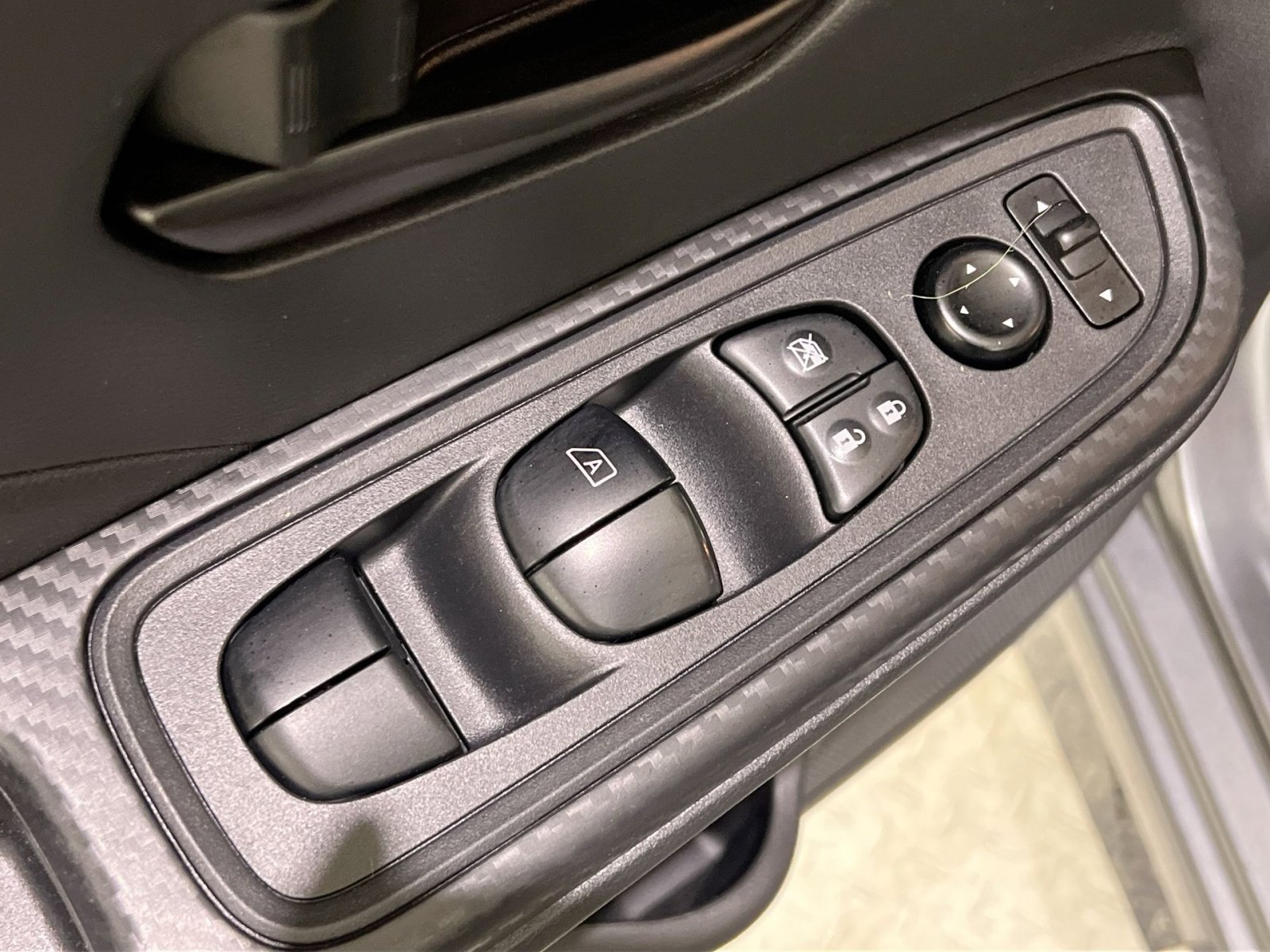 Used 2021 Nissan Versa S image 26