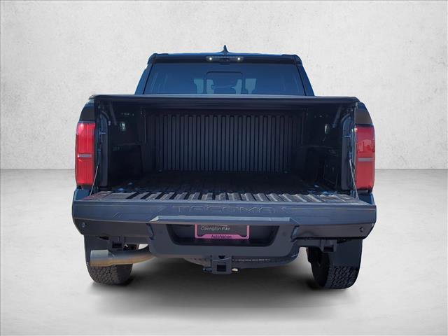 Used 2024 Toyota Tacoma TRD Sport image 7