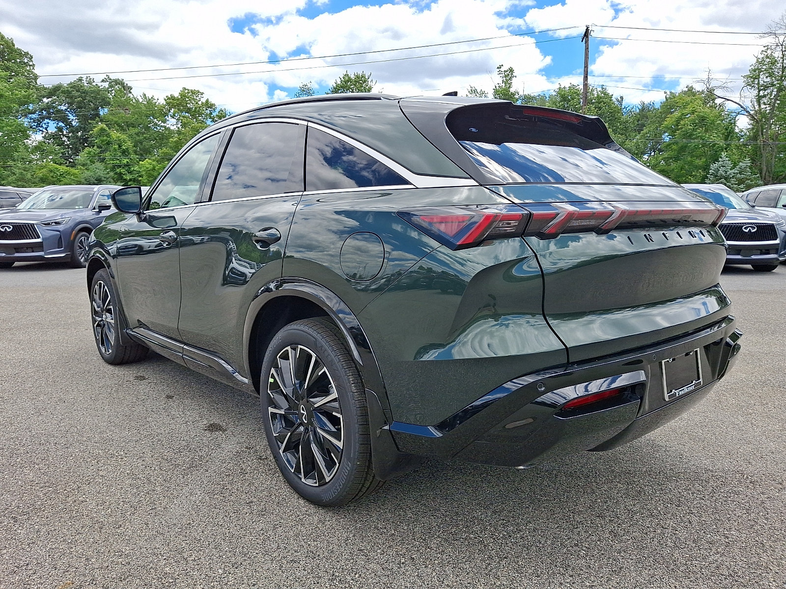 New 2027 INFINITI QX65 Autograph AWD/4WD image 3
