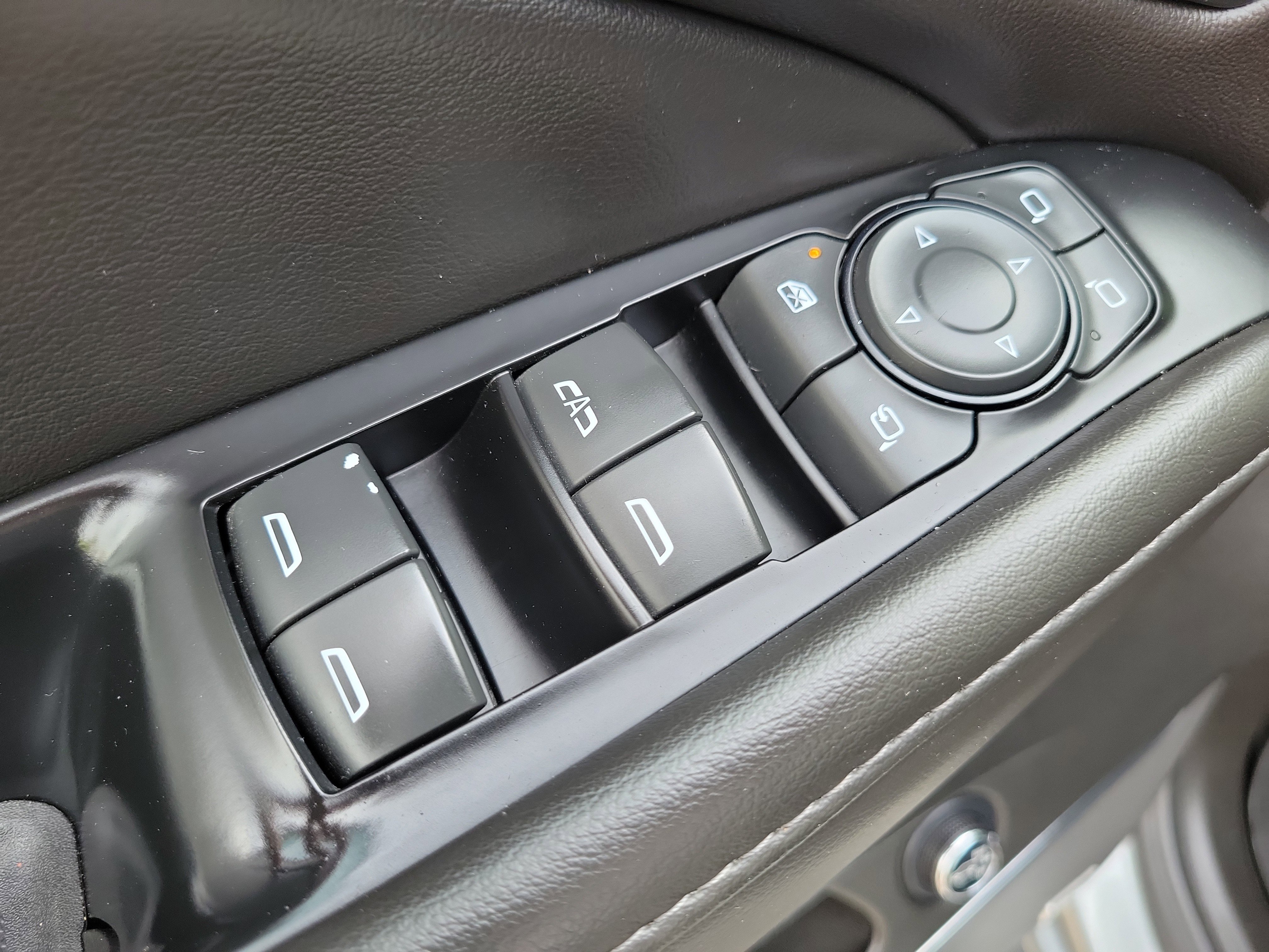 Used 2023 Buick Enclave Avenir w/ Avenir Technology Package AWD/4WD image 20