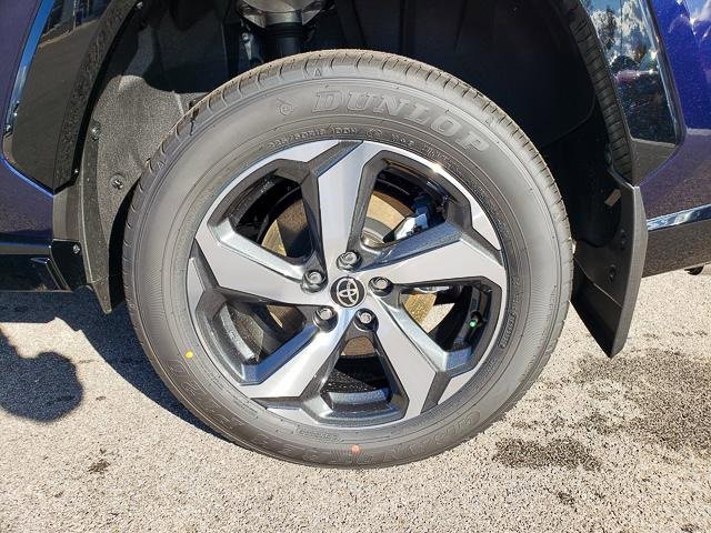 New 2025 Toyota RAV4 SE image 20