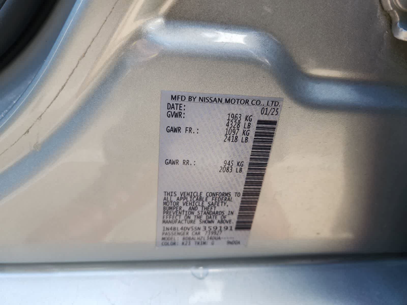 Used 2025 Nissan Altima 2.5 SV FWD image 31