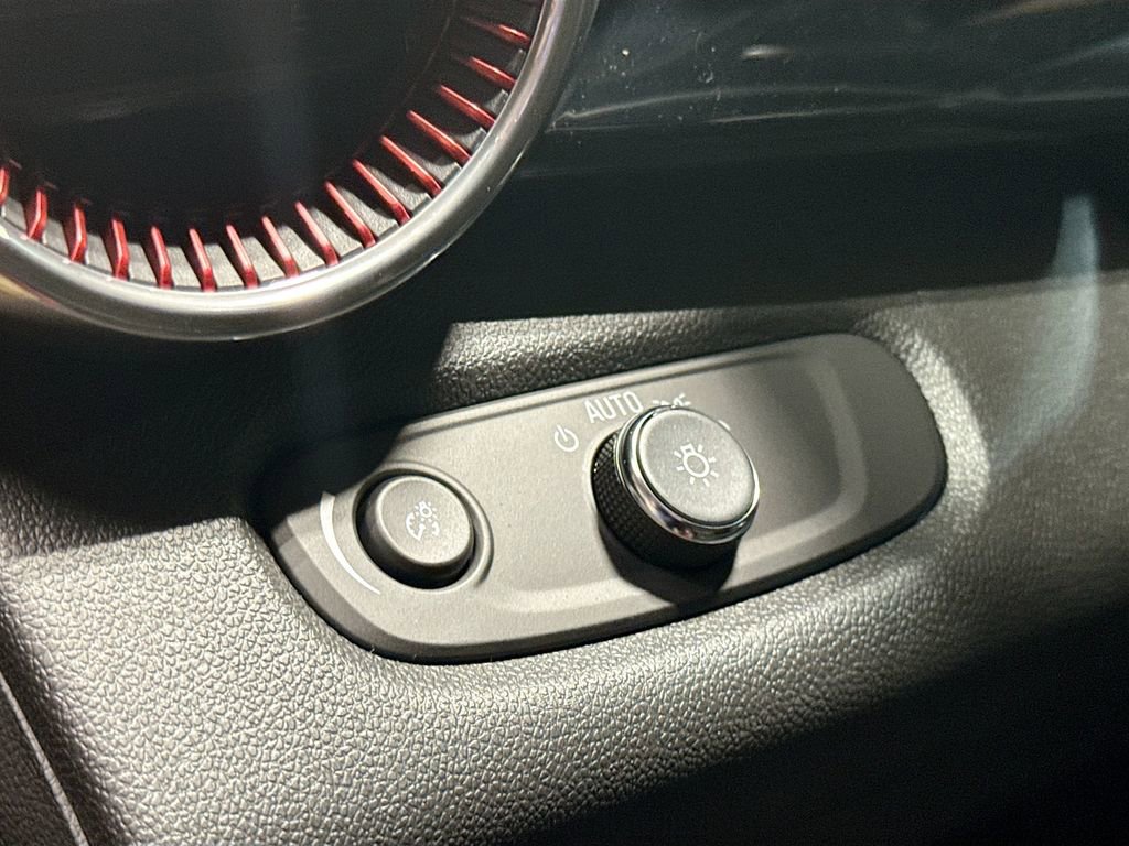 New 2026 Chevrolet Trax RS w/ Driver Confidence Package image 10