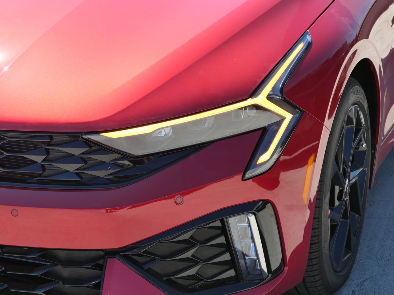 New 2026 Kia K5 GT-Line w/ GT-Line Premium Package FWD image 9