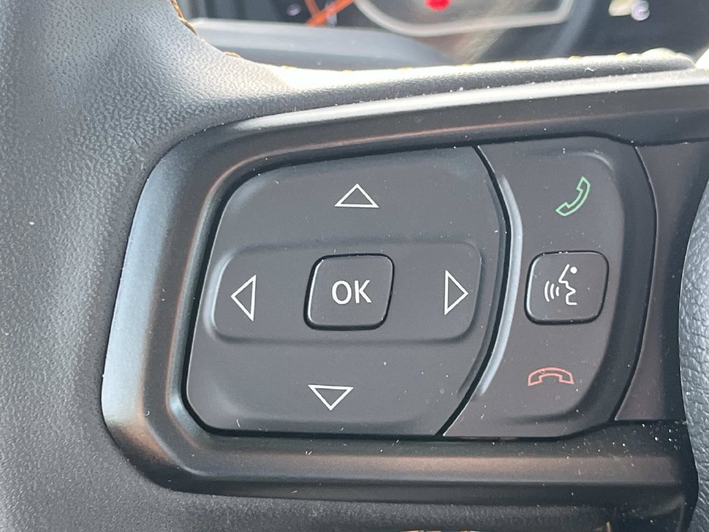 Used 2024 Jeep Wrangler Unlimited Sport AWD/4WD image 33