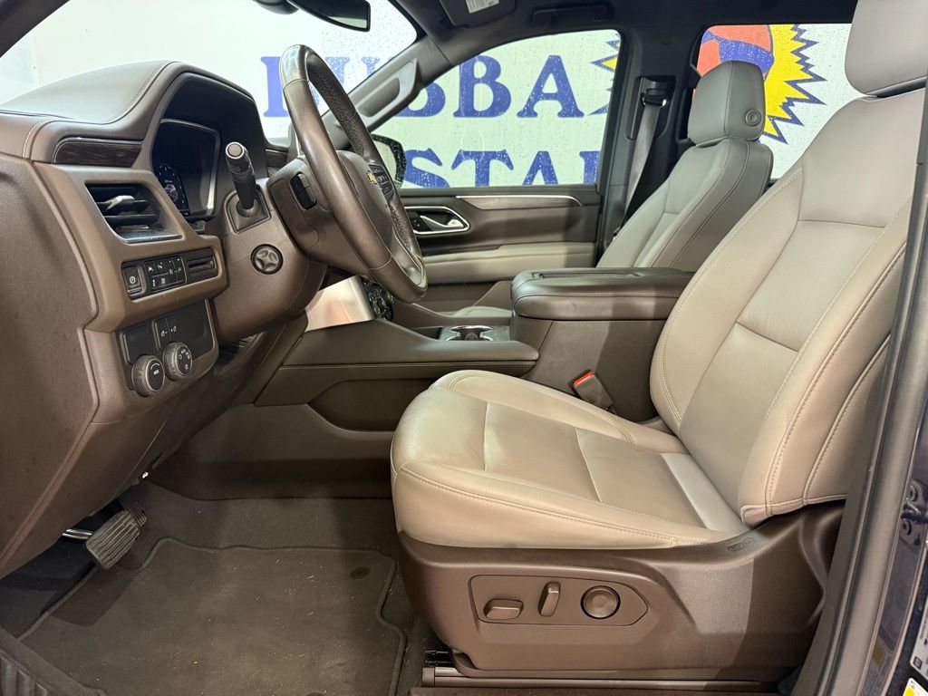 Used 2022 Chevrolet Tahoe LT w/ Luxury Package RWD image 11