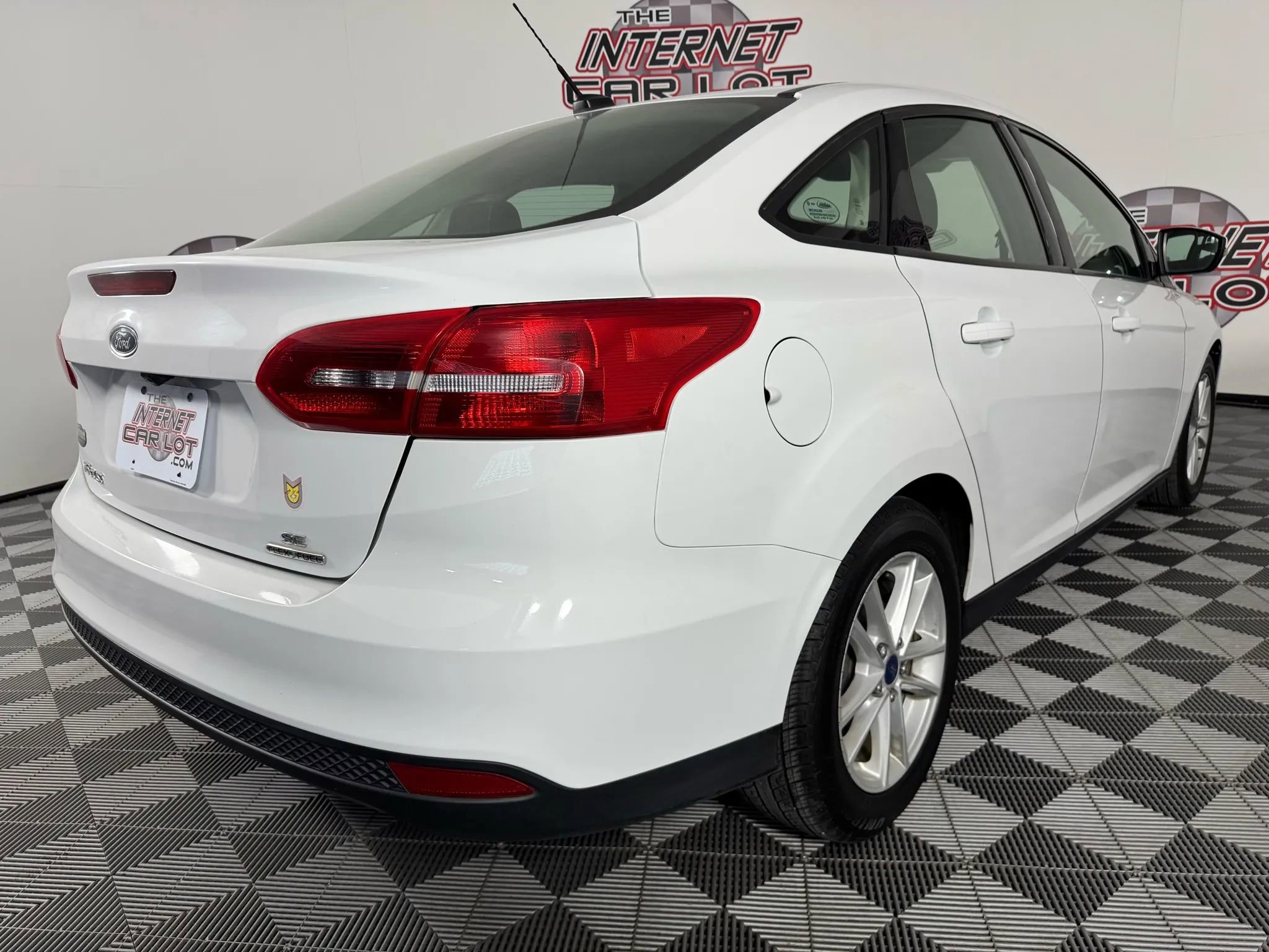 Used 2015 Ford Focus SE image 27