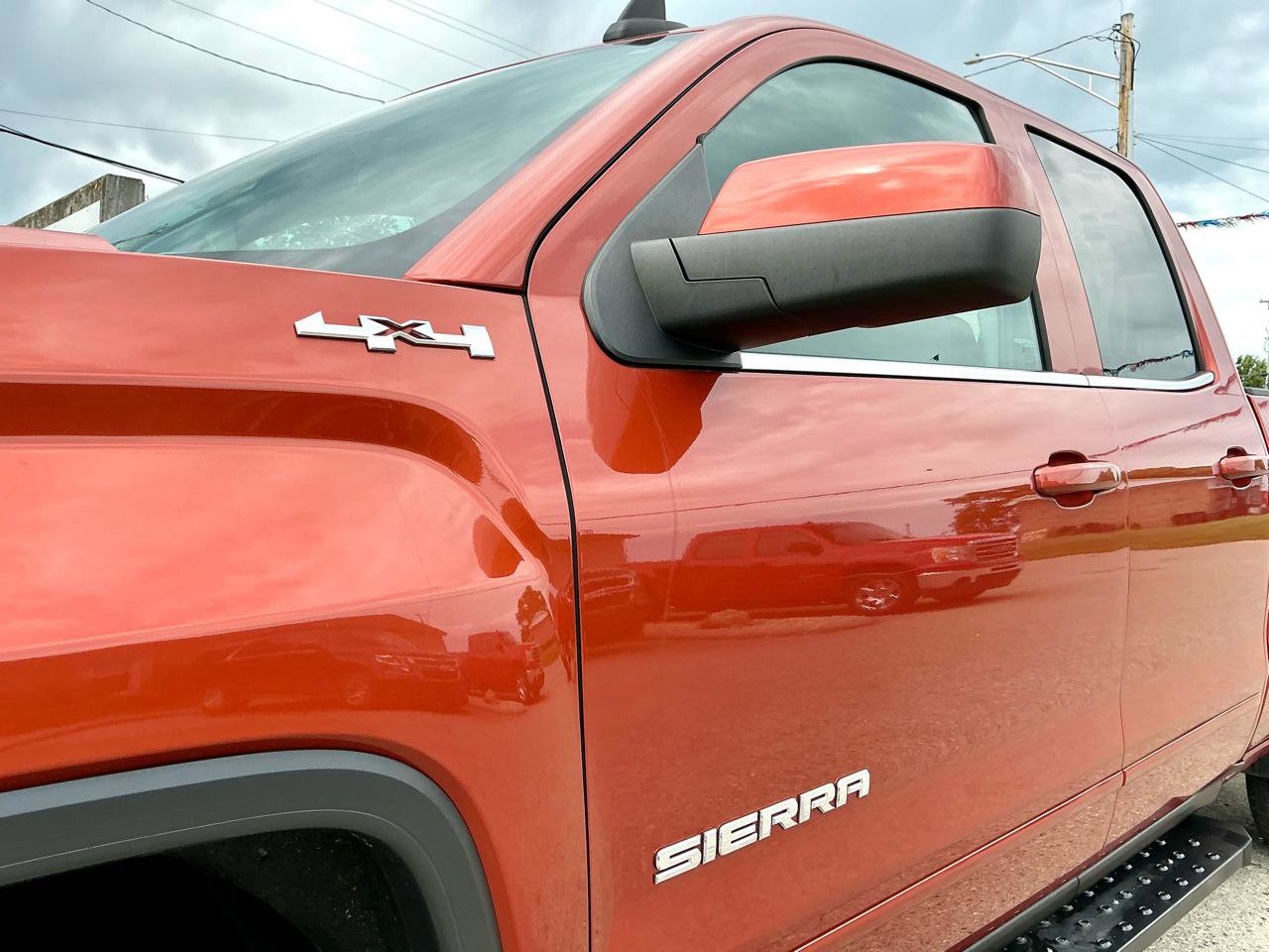 Used 2015 GMC Sierra 1500 SLE w/ SLE Value Package AWD/4WD image 29