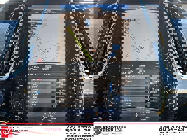 Used 2017 Toyota Prius Prime Premium image 23