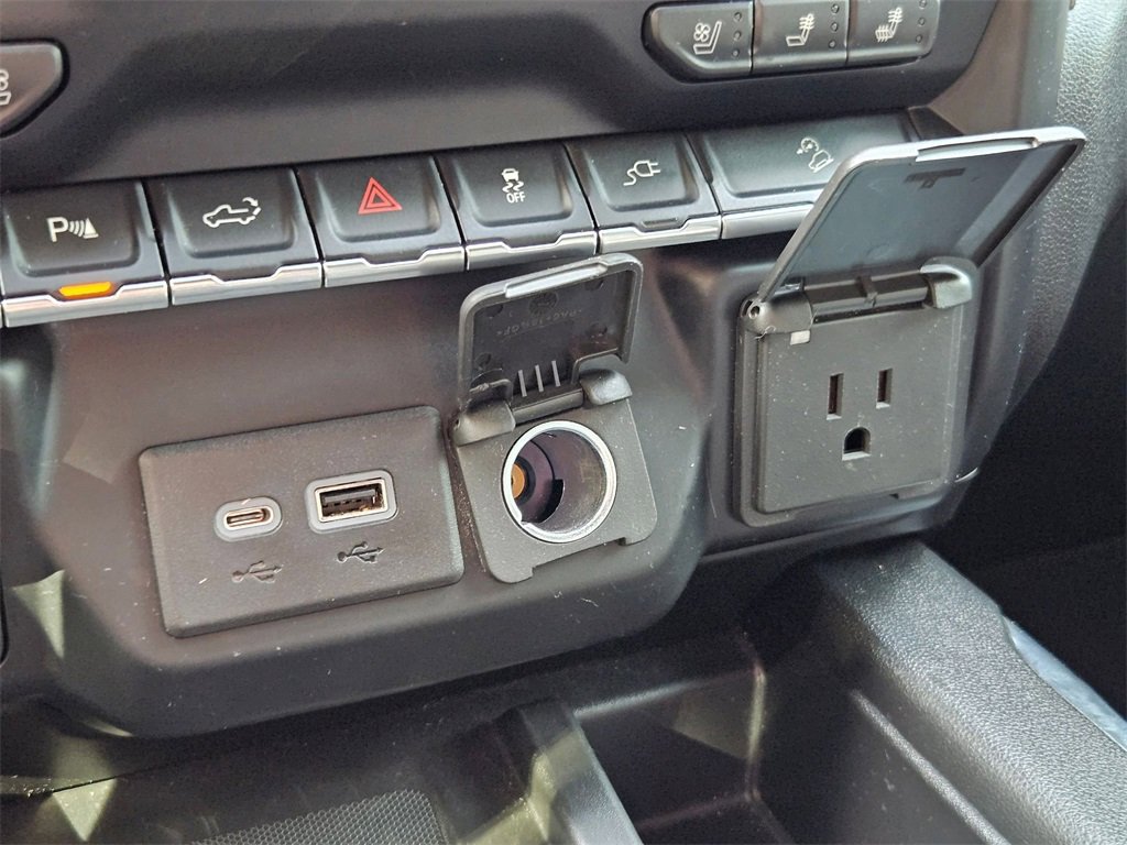 Used 2020 GMC Sierra 3500 Denali w/ Denali Ultimate Package image 29