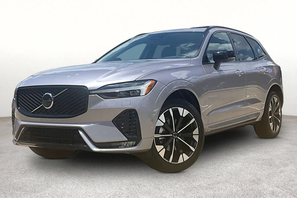 Certified 2026 Volvo XC60 B5 Plus AWD/4WD image 15
