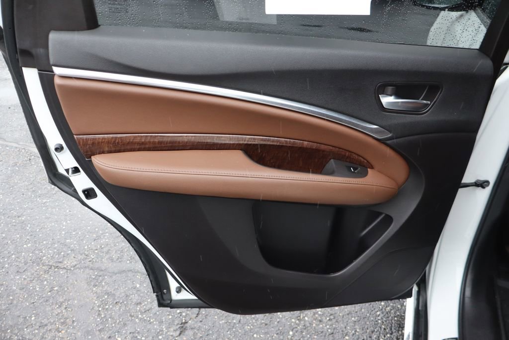 Used 2018 Acura MDX SH-AWD w/ Technology Package image 32