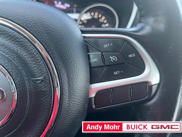 Used 2020 Jeep Compass Latitude AWD/4WD image 24