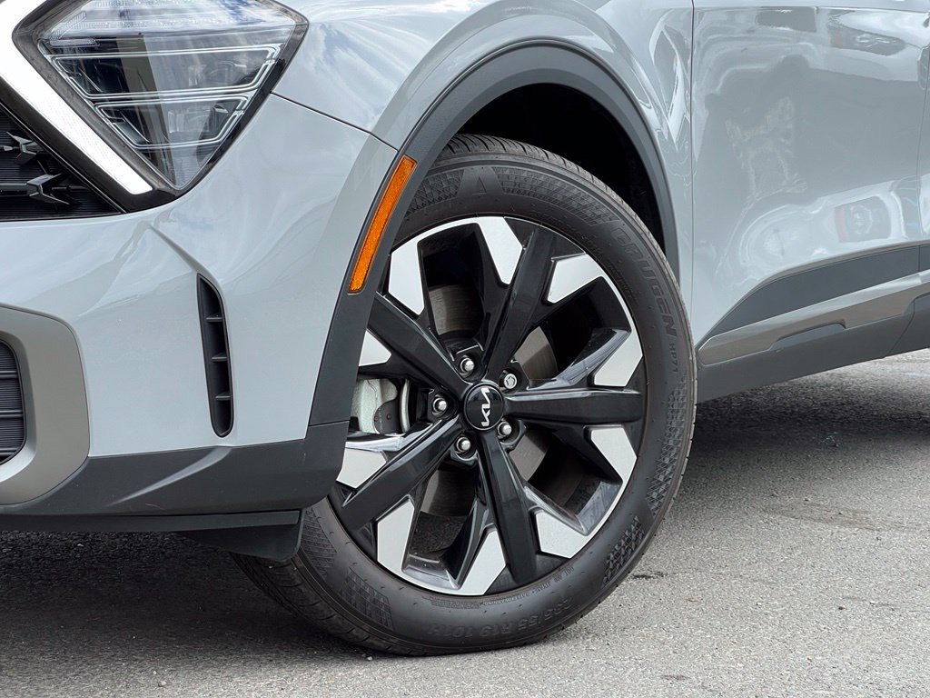 Certified 2024 Kia Sportage X-Line AWD/4WD image 2
