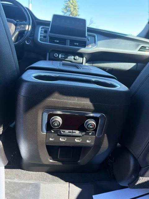 Used 2021 Chevrolet Tahoe RST w/ Luxury Package AWD/4WD image 13
