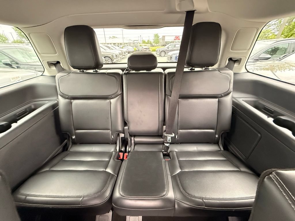 Used 2025 Ford Expedition Platinum AWD/4WD image 36